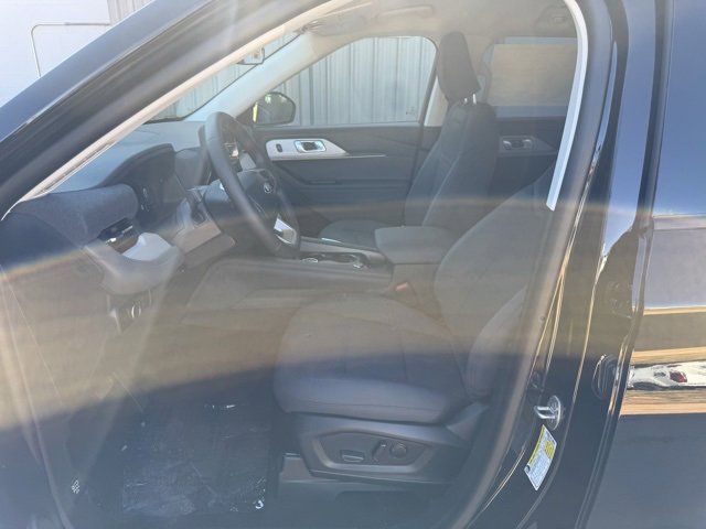 New 2026 Ford Explorer Active image 12