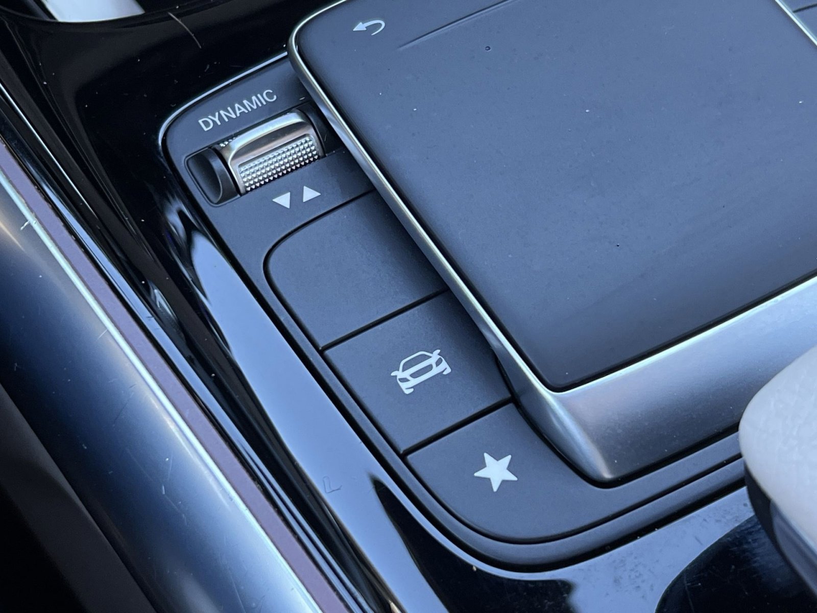 Certified 2023 Mercedes-Benz GLA 250 4MATIC image 32