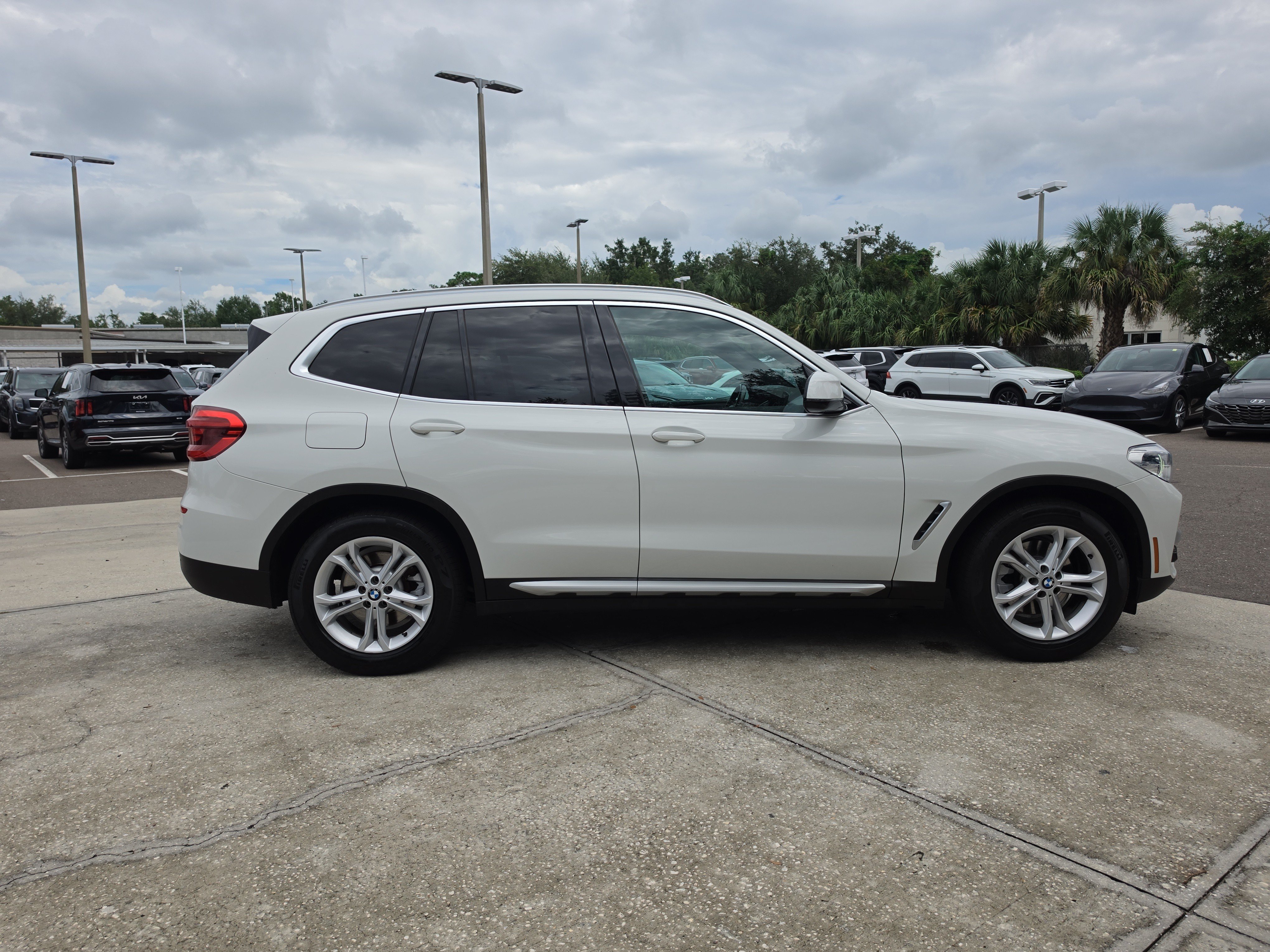 Used 2021 BMW X3 sDrive30i w/ Convenience Package RWD image 9