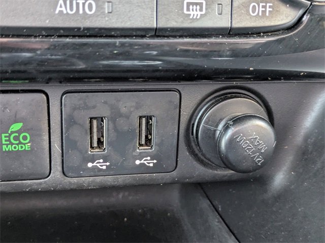 Used 2020 Mitsubishi Eclipse Cross LE image 24