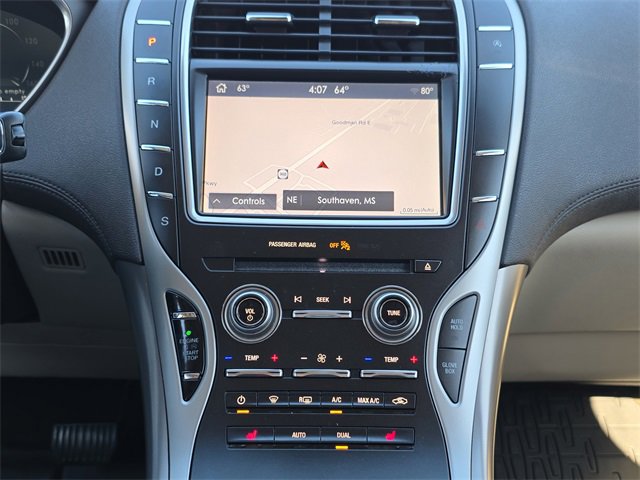 Used 2019 Lincoln Nautilus Select image 24