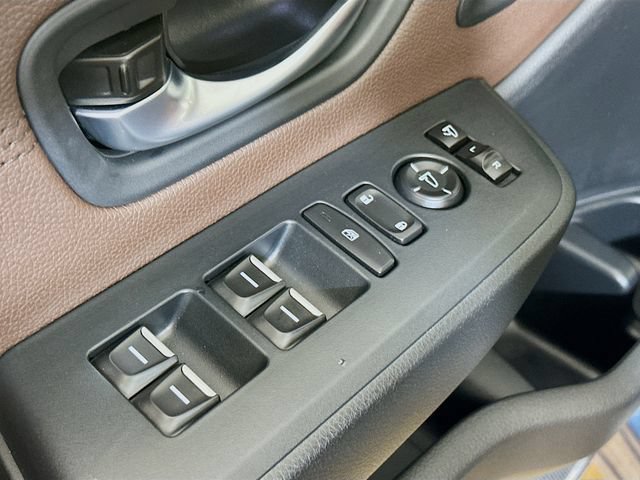 Used 2026 Honda Pilot Elite image 7