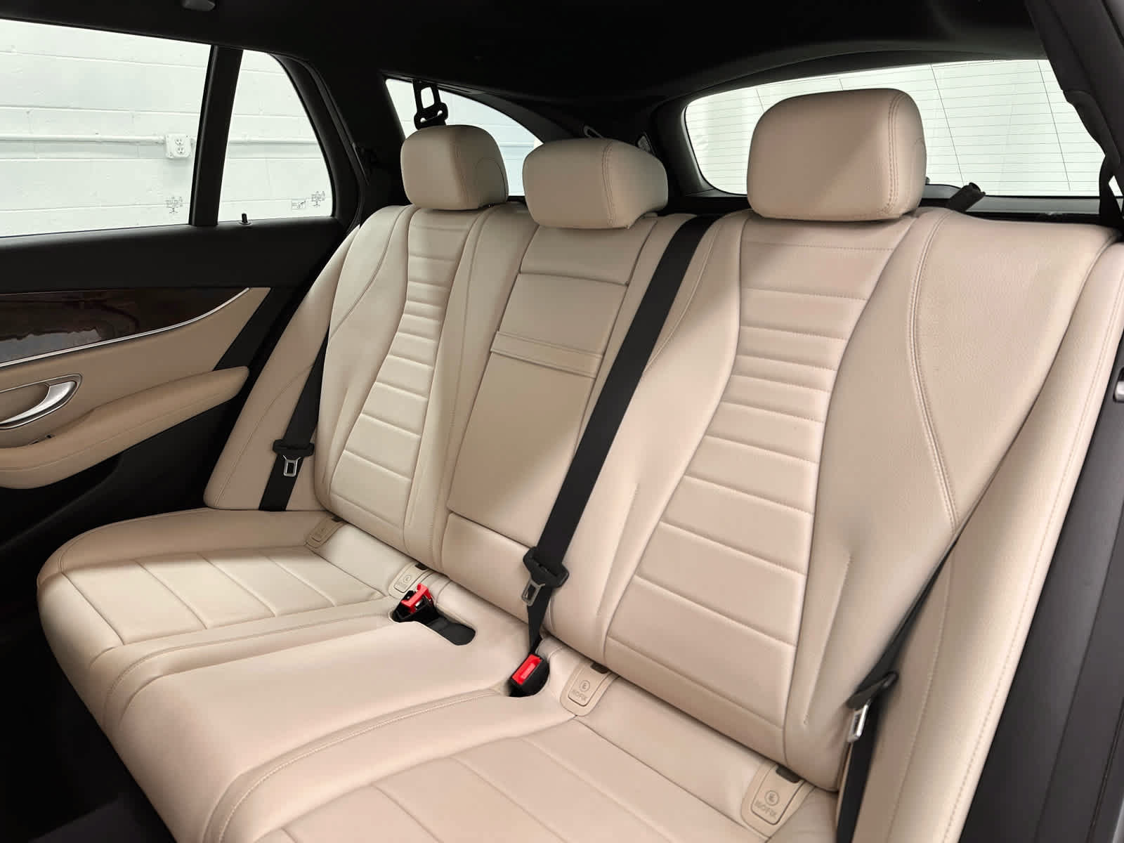 Used 2019 Mercedes-Benz E 450 4MATIC Wagon image 15