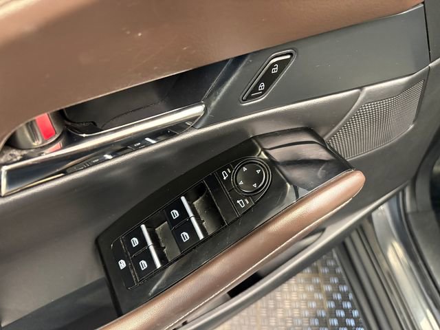 Used 2023 MAZDA CX-30 AWD 2.5 S w/ Premium Package image 10