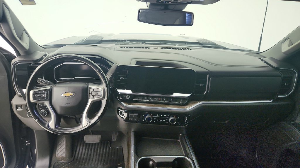 Used 2024 Chevrolet Silverado 2500 LT w/ Texas Edition AWD/4WD image 22