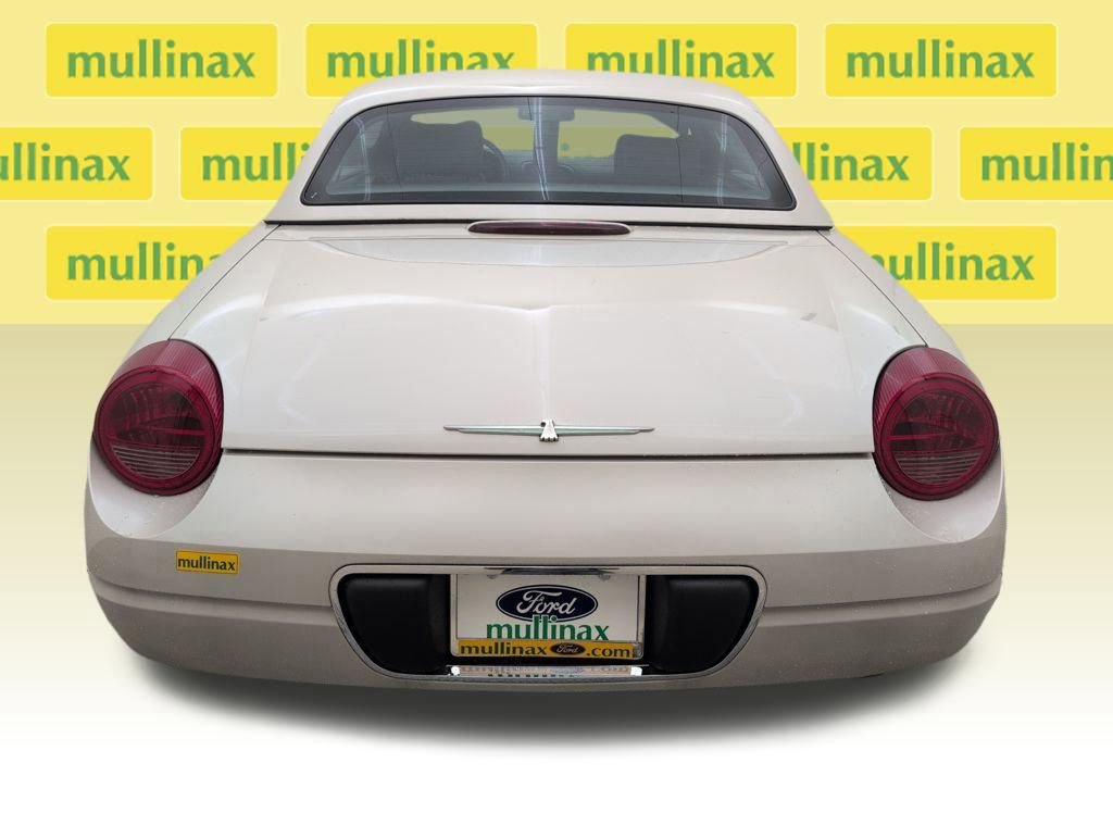 Used 2005 Ford Thunderbird 50th Anniversary image 27