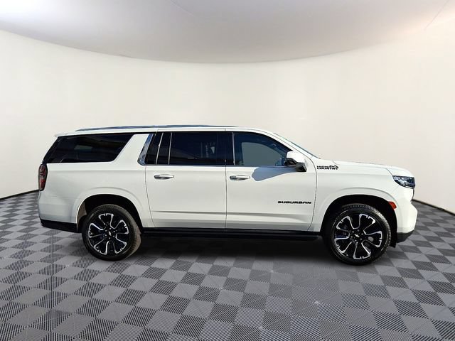 Certified 2023 Chevrolet Suburban High Country AWD/4WD image 7