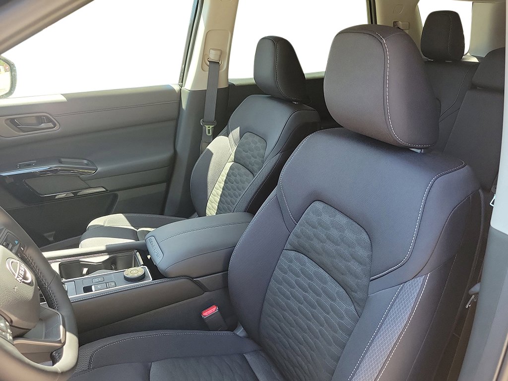 New 2026 Nissan Pathfinder SV AWD/4WD image 11