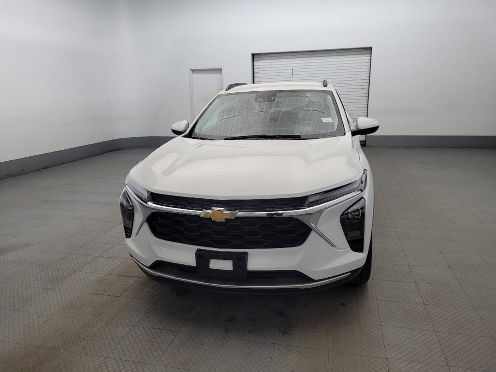 Used 2024 Chevrolet Trax LT w/ Driver Confidence Package image 15