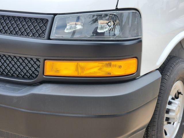 New 2025 Chevrolet Express 2500 w/ Driver Convenience Package RWD image 15