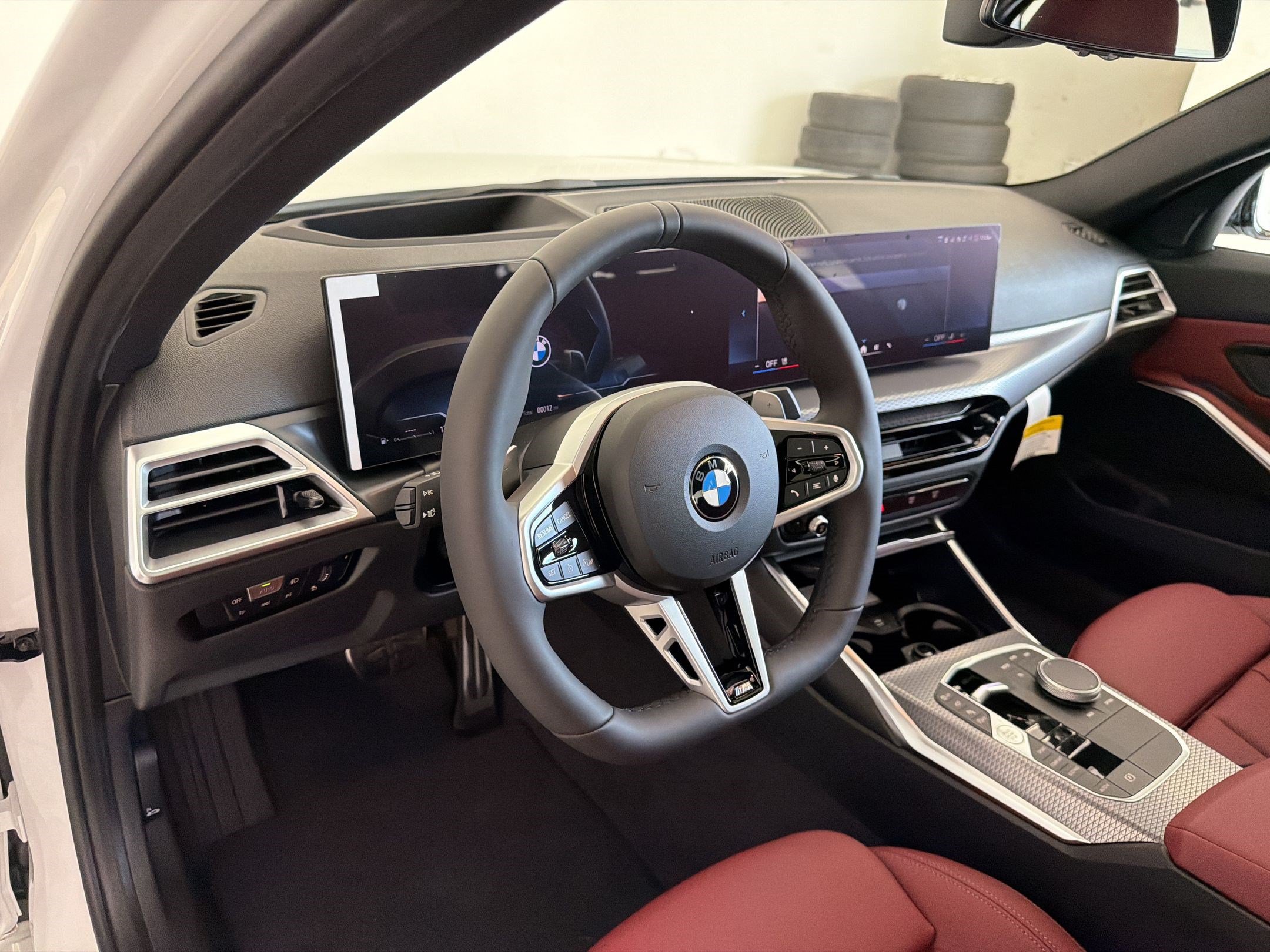 New 2026 BMW 330i xDrive Sedan w/ M Sport Package AWD/4WD image 4