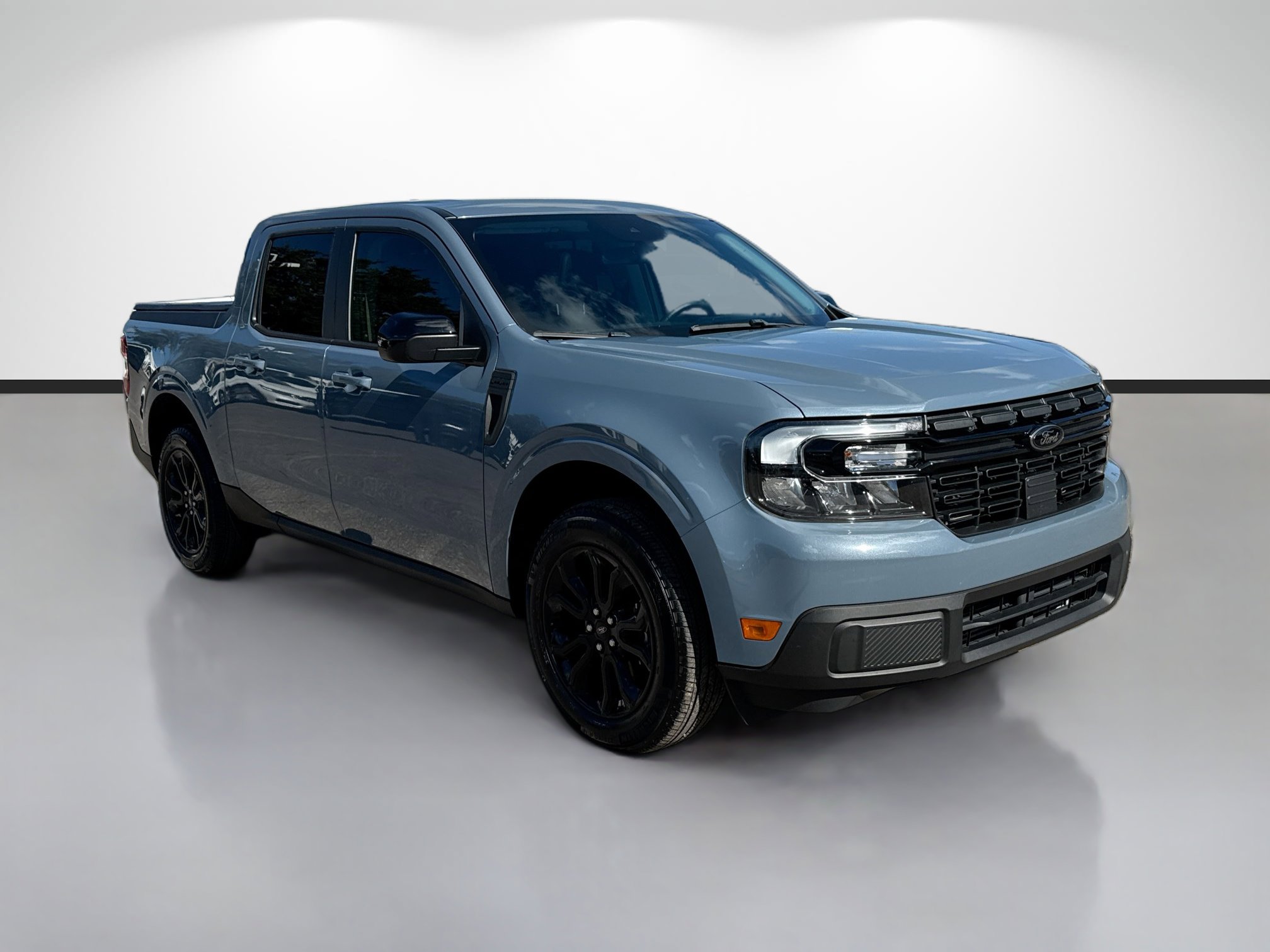 Used 2024 Ford Maverick Lariat w/ Black Appearance Package