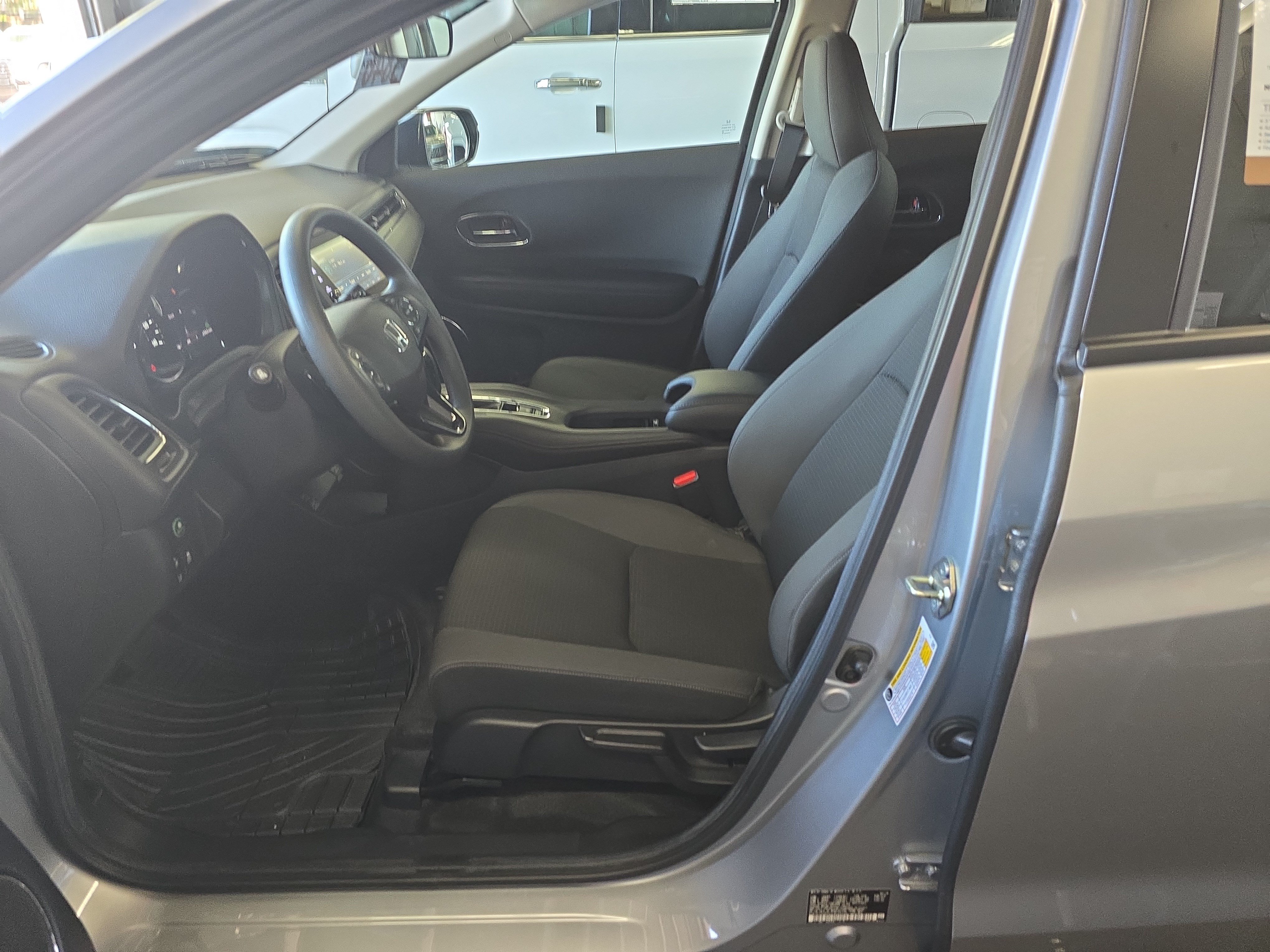Used 2020 Honda HR-V EX image 15