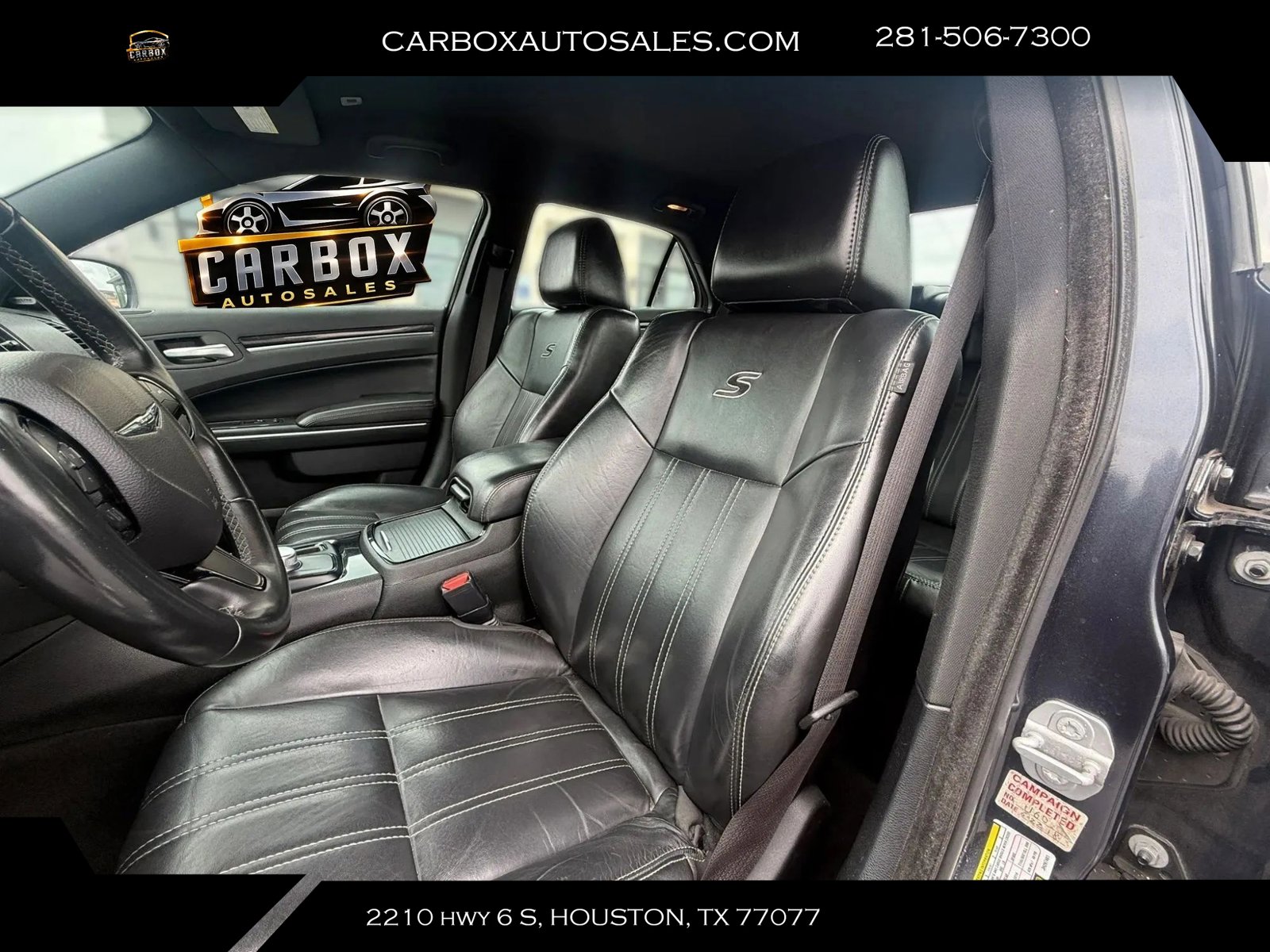Used 2018 Chrysler 300 S AWD/4WD image 30