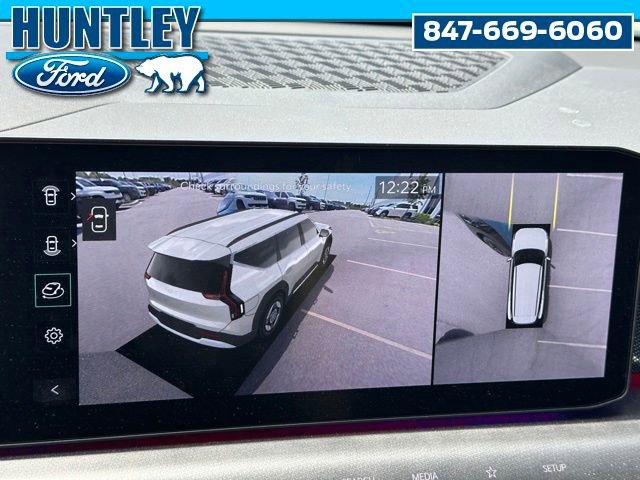 Used 2024 Kia EV9 GT-Line AWD/4WD image 32