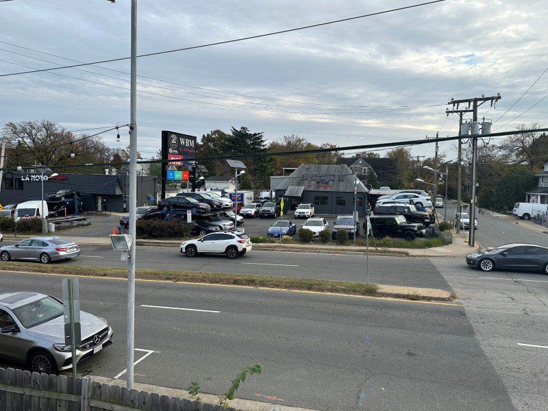 Used 2016 MAZDA MAZDA3 s Touring image 3