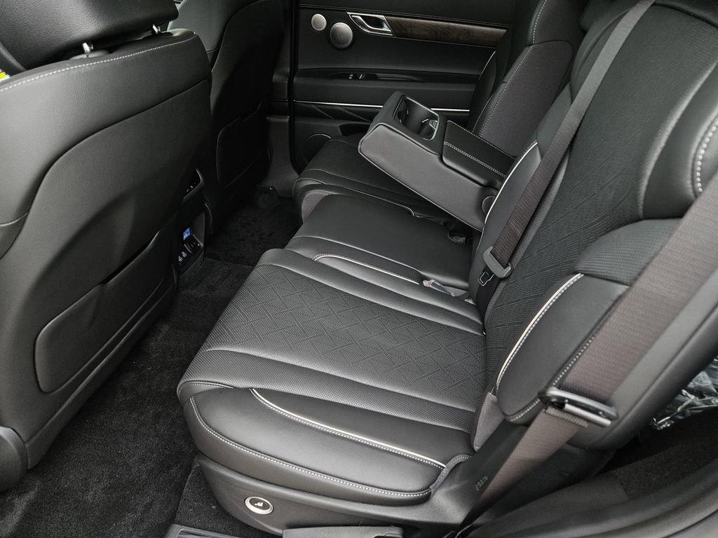 New 2026 Genesis GV80 2.5T Prestige image 16