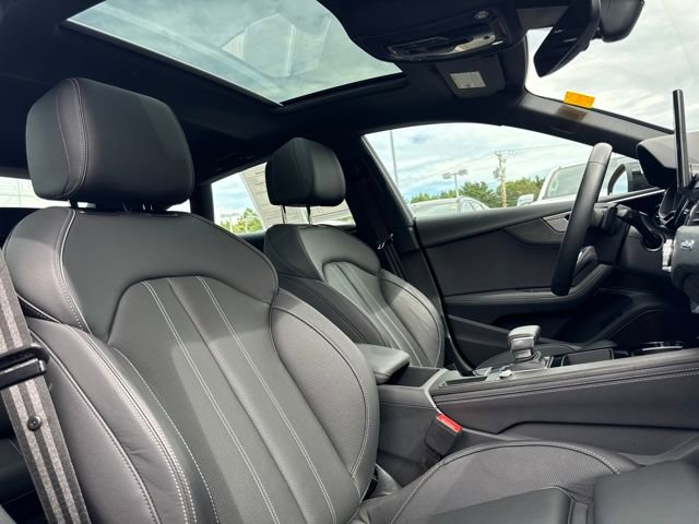 Used 2025 Audi A5 2.0T Premium Plus image 19