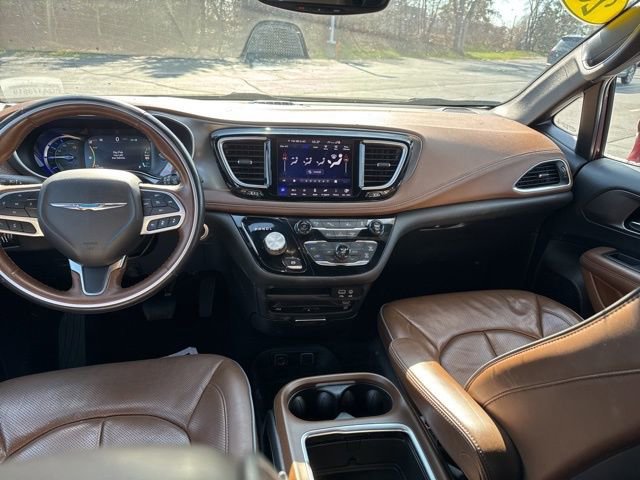 Used 2020 Chrysler Pacifica Limited w/ Advanced Safetytec Group image 22