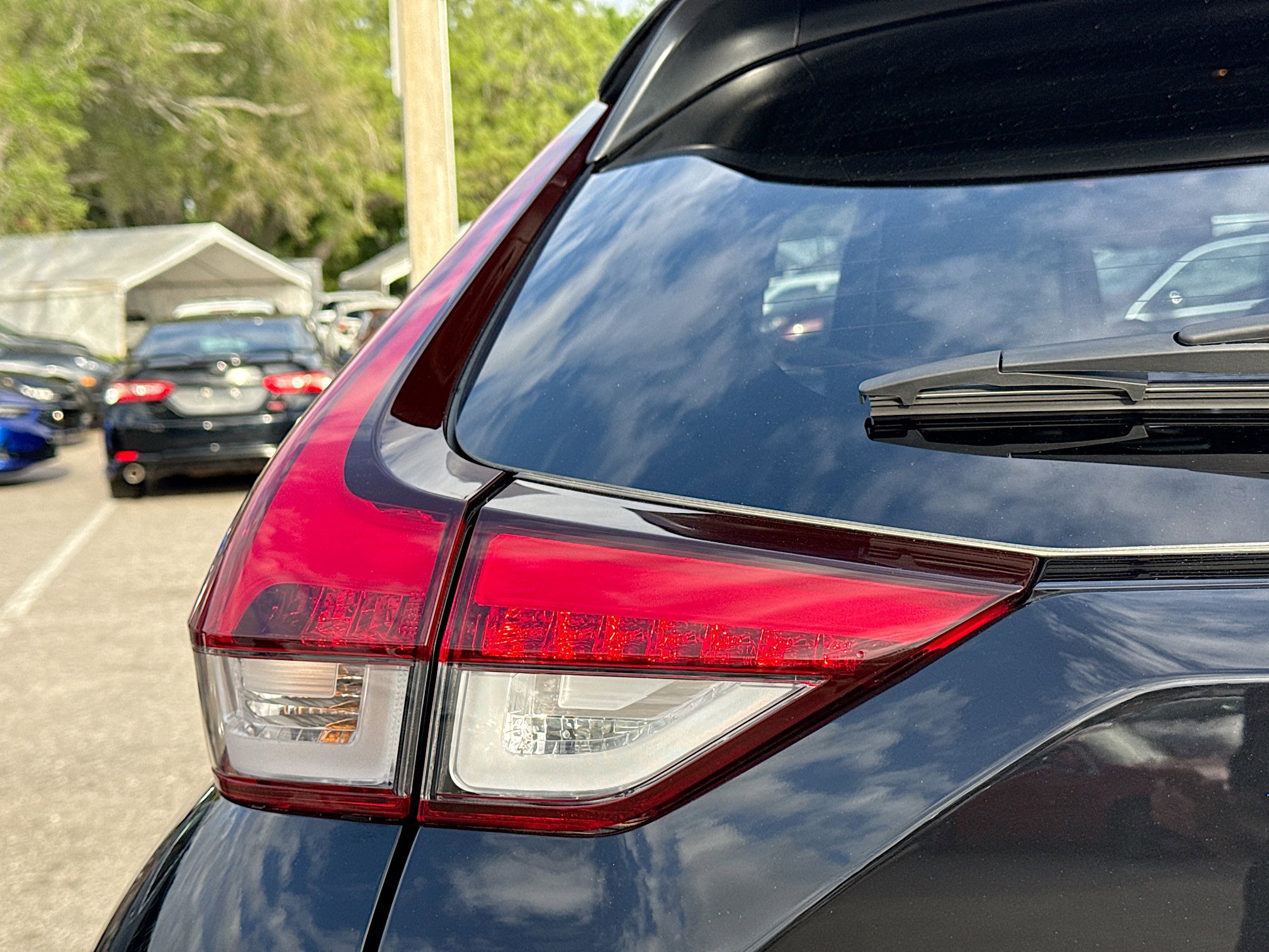 Used 2025 Mitsubishi Eclipse Cross Black Edition image 10