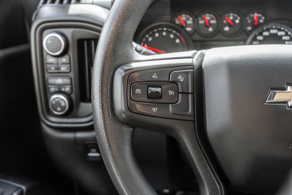 Used 2023 Chevrolet Silverado 1500 Custom image 20
