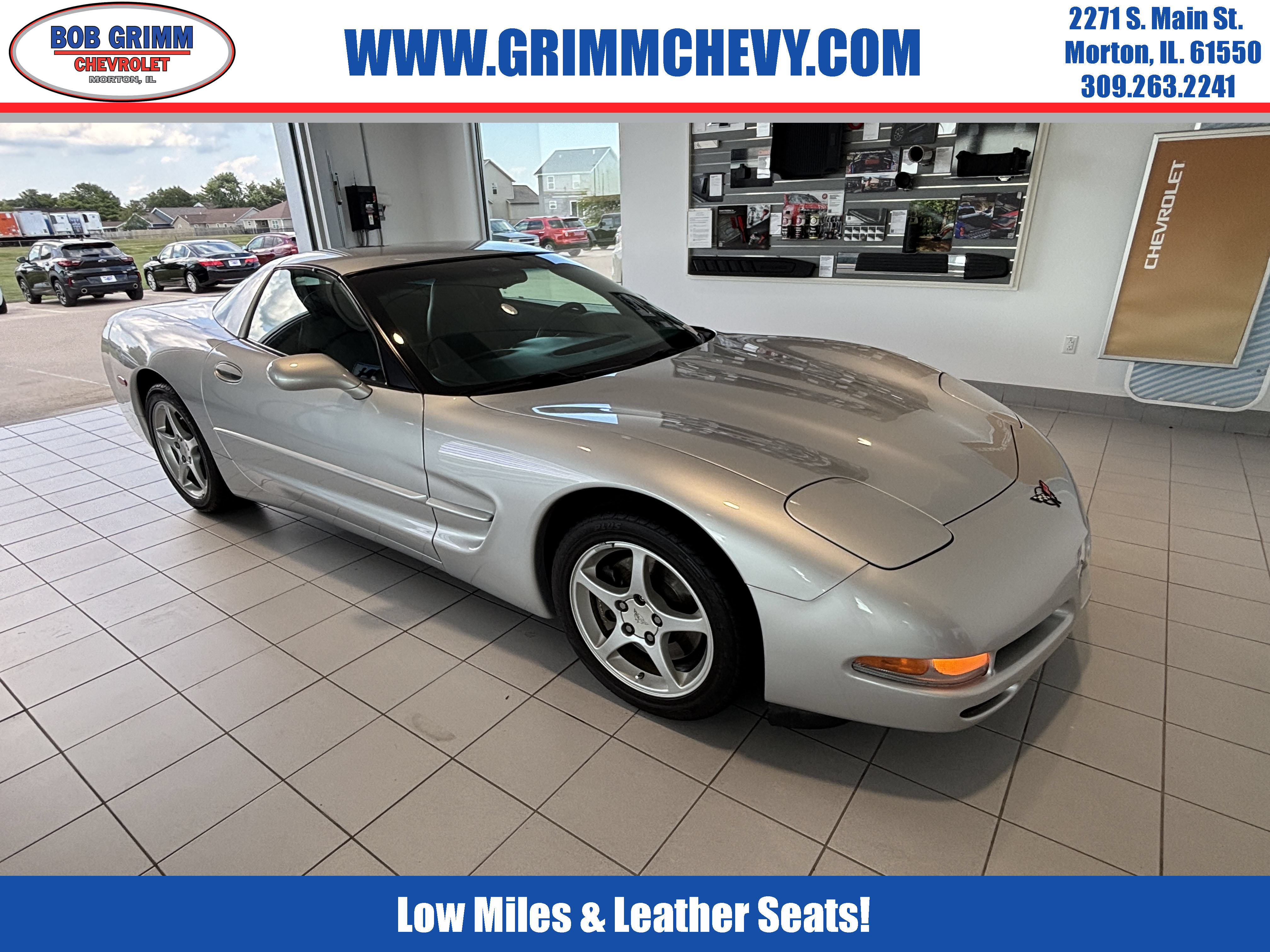 Used 2001 Chevrolet Corvette Coupe RWD image 1