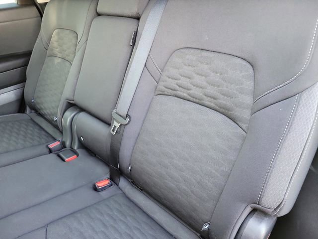 Used 2025 Nissan Pathfinder SV image 15