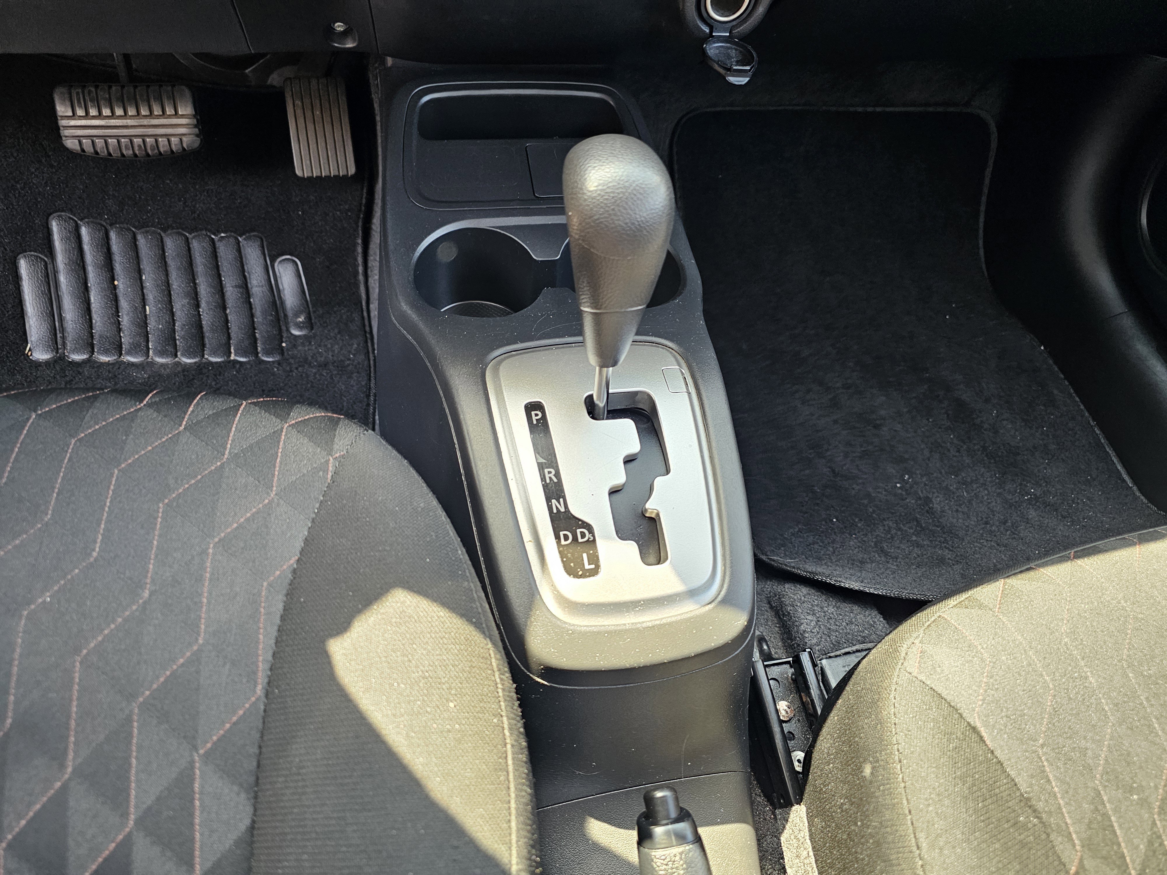 Used 2021 Mitsubishi Mirage ES image 11