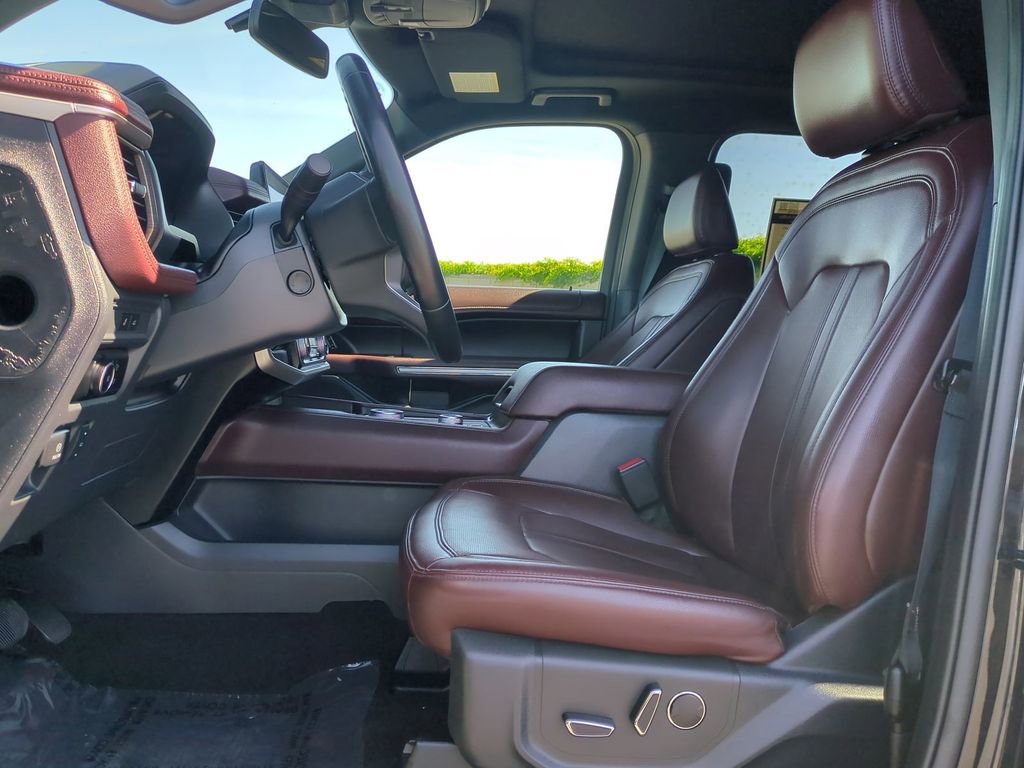 Used 2024 Ford Expedition Max Limited AWD/4WD image 23