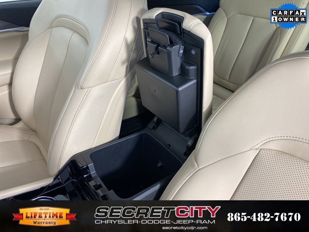 Used 2023 Jeep Grand Cherokee L Limited w/ Luxury Tech Group II image 25