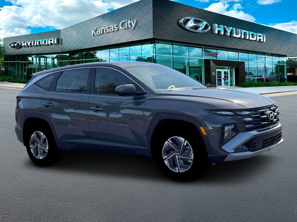 New 2026 Hyundai Tucson Blue SE image 10