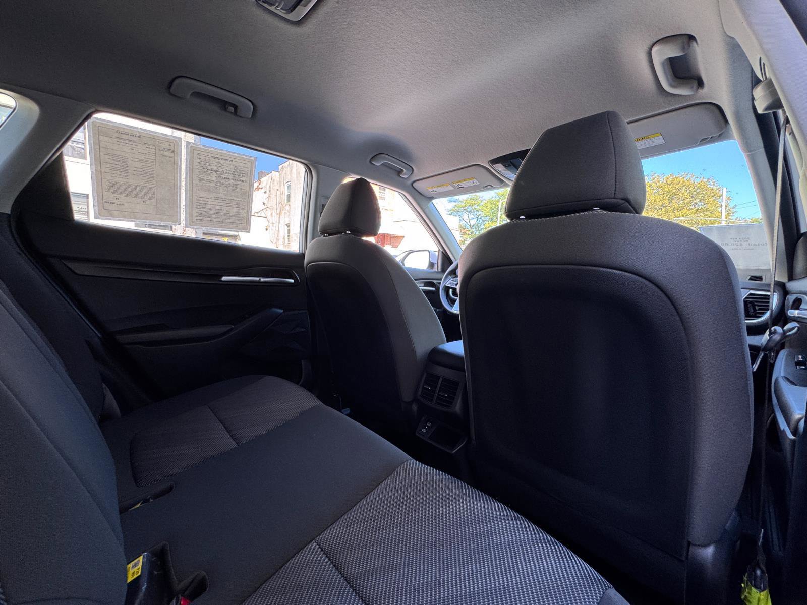 Used 2024 Kia Seltos LX image 28