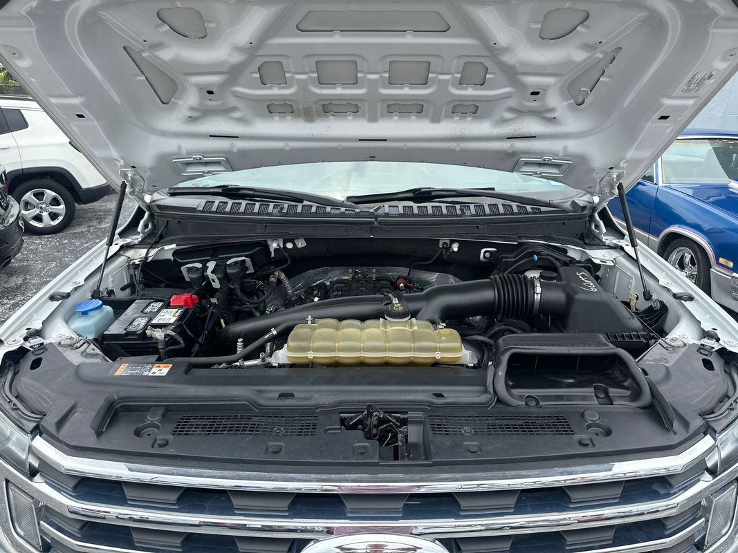 Used 2020 Ford Expedition XL AWD/4WD image 9