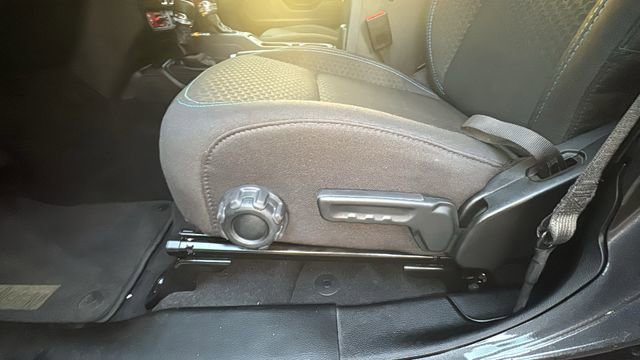 Used 2025 Jeep Wrangler Unlimited Rubicon 4xe w/ Safety Group image 28