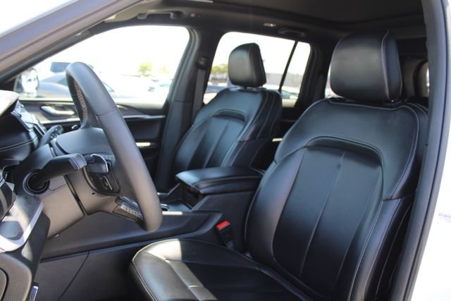 Used 2024 Jeep Grand Cherokee Limited 4xe AWD/4WD image 37