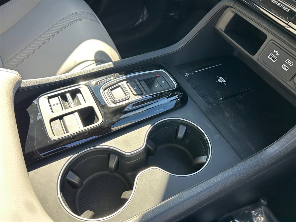 New 2025 Honda Pilot EX-L image 18