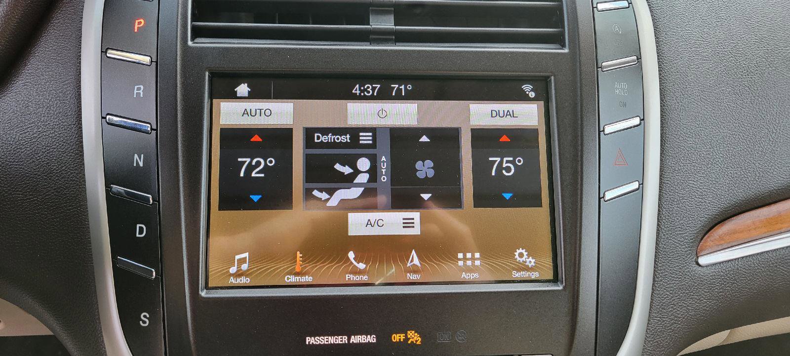 Used 2019 Lincoln MKC Select w/ Select Plus Package image 19