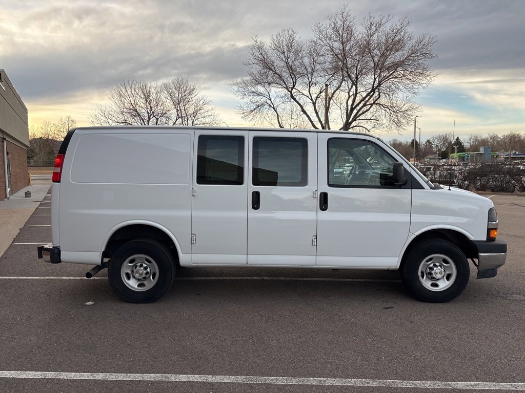 Used 2024 Chevrolet Express 2500 w/ Driver Convenience Package image 6