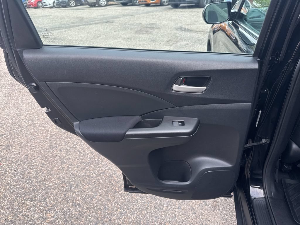 Used 2015 Honda CR-V LX image 20