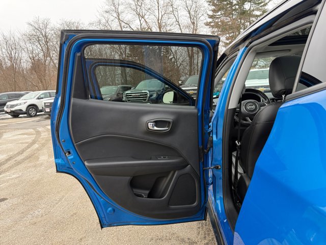 Used 2020 Jeep Compass Latitude image 24