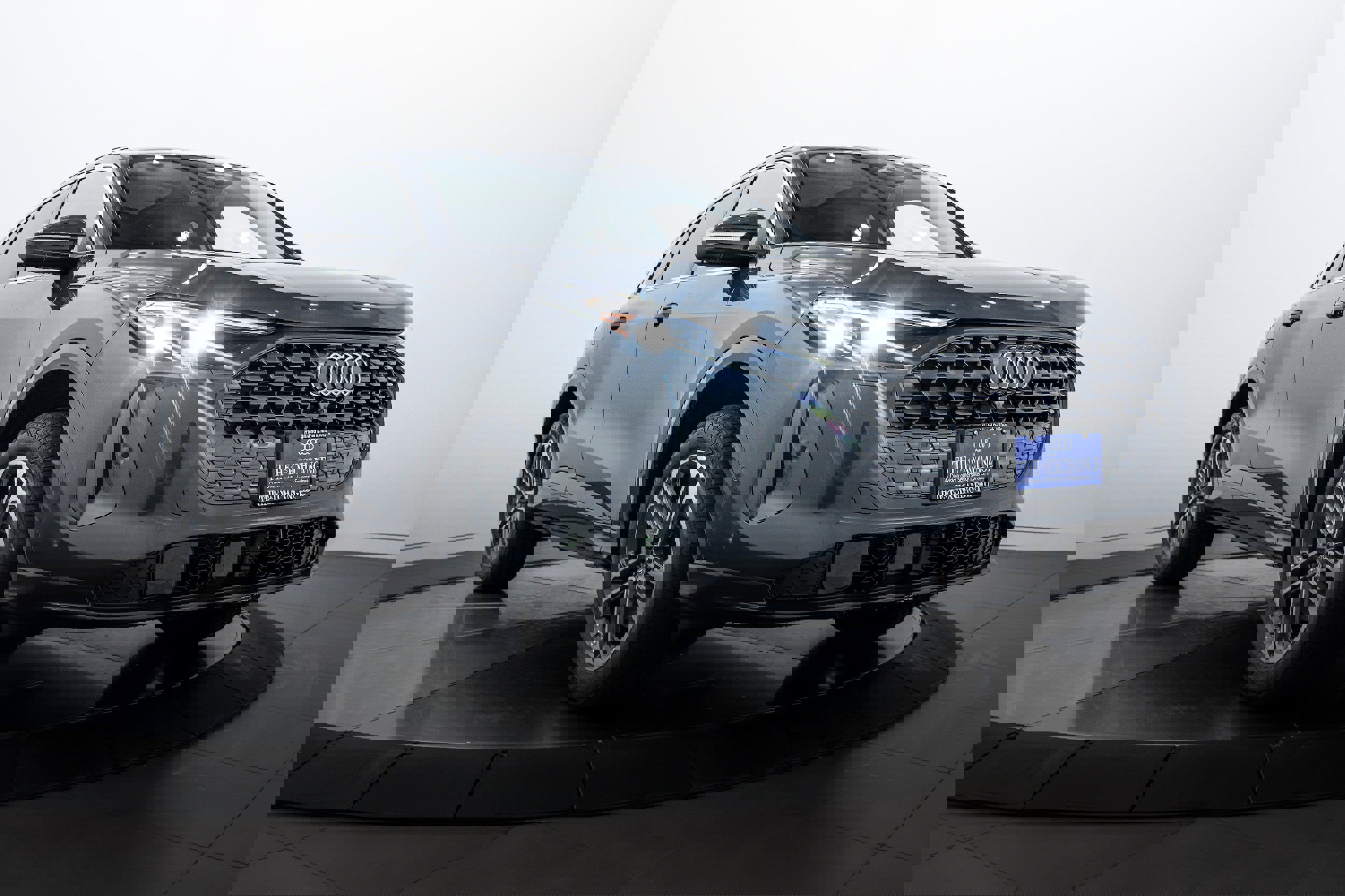 New 2025 Audi Q5 Premium Plus