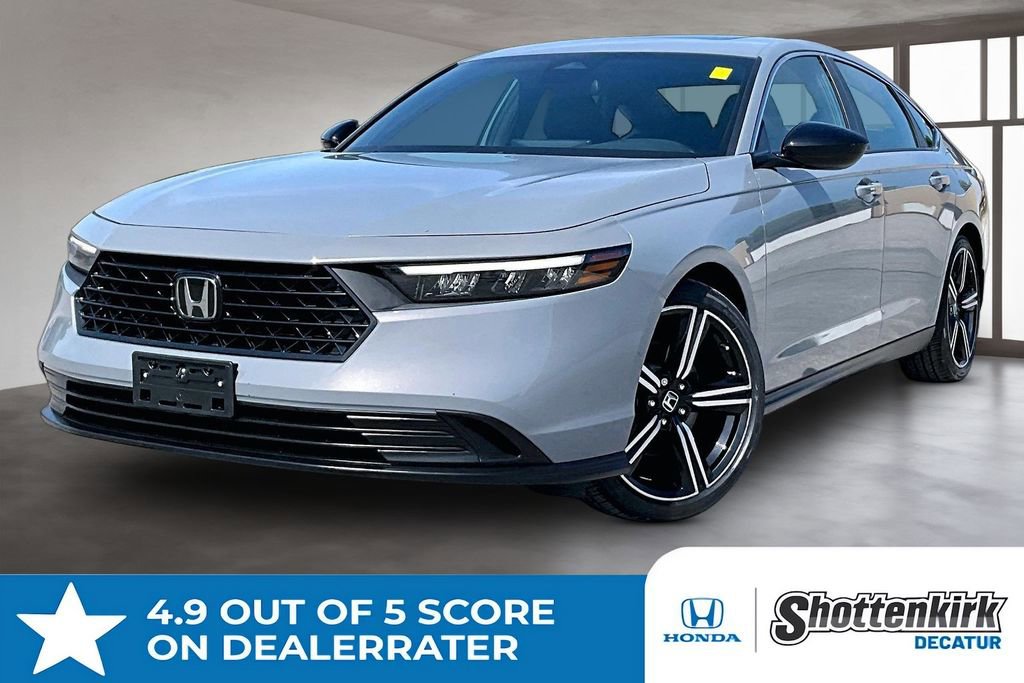 Used 2023 Honda Accord Sport image 1