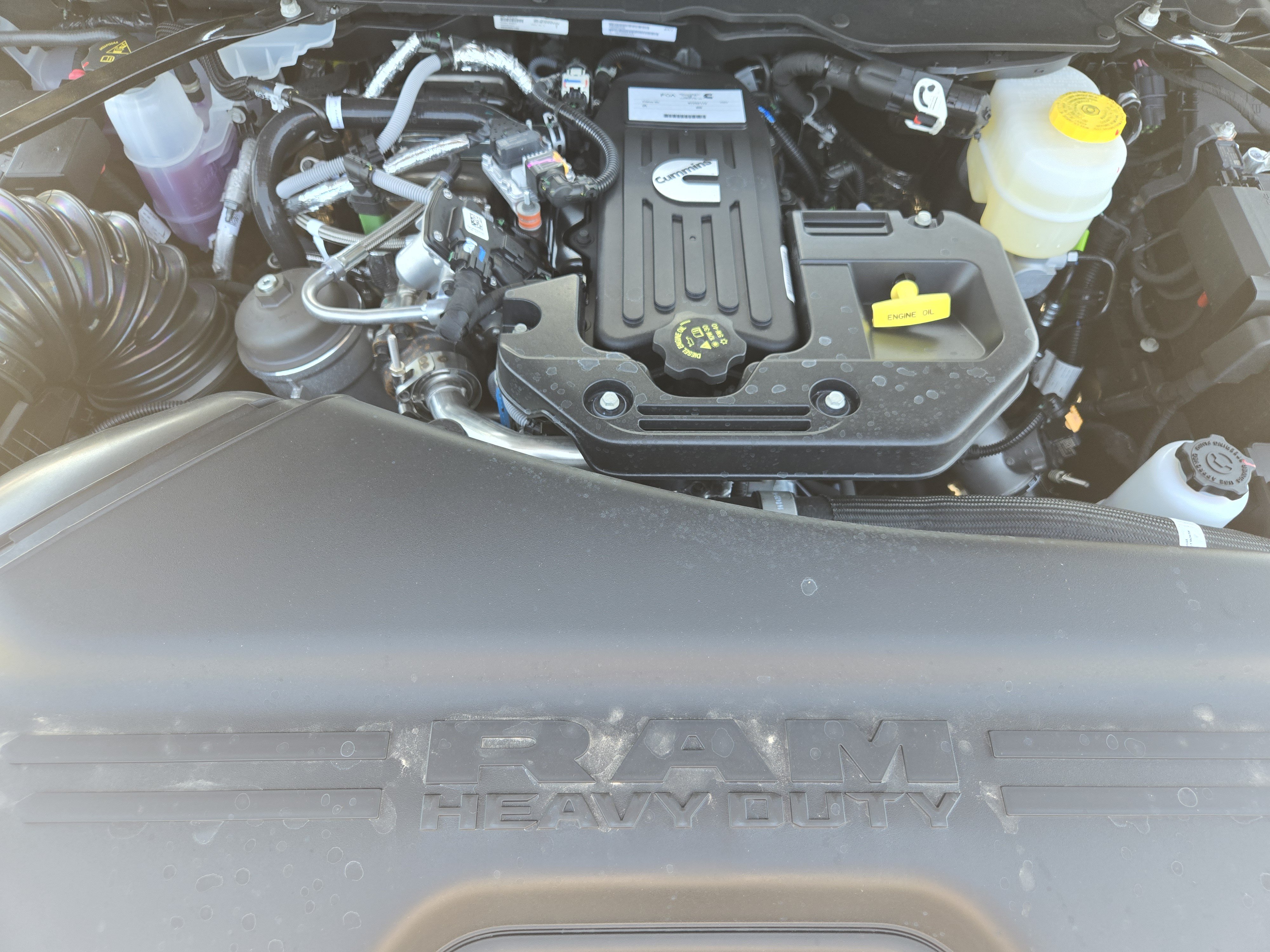 New 2026 RAM 3500 Laramie AWD/4WD image 23