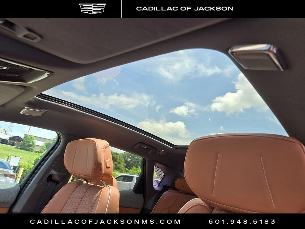 New 2026 Cadillac Optiq Sport 2 w/ LPO, Floor Liner Package RWD image 5