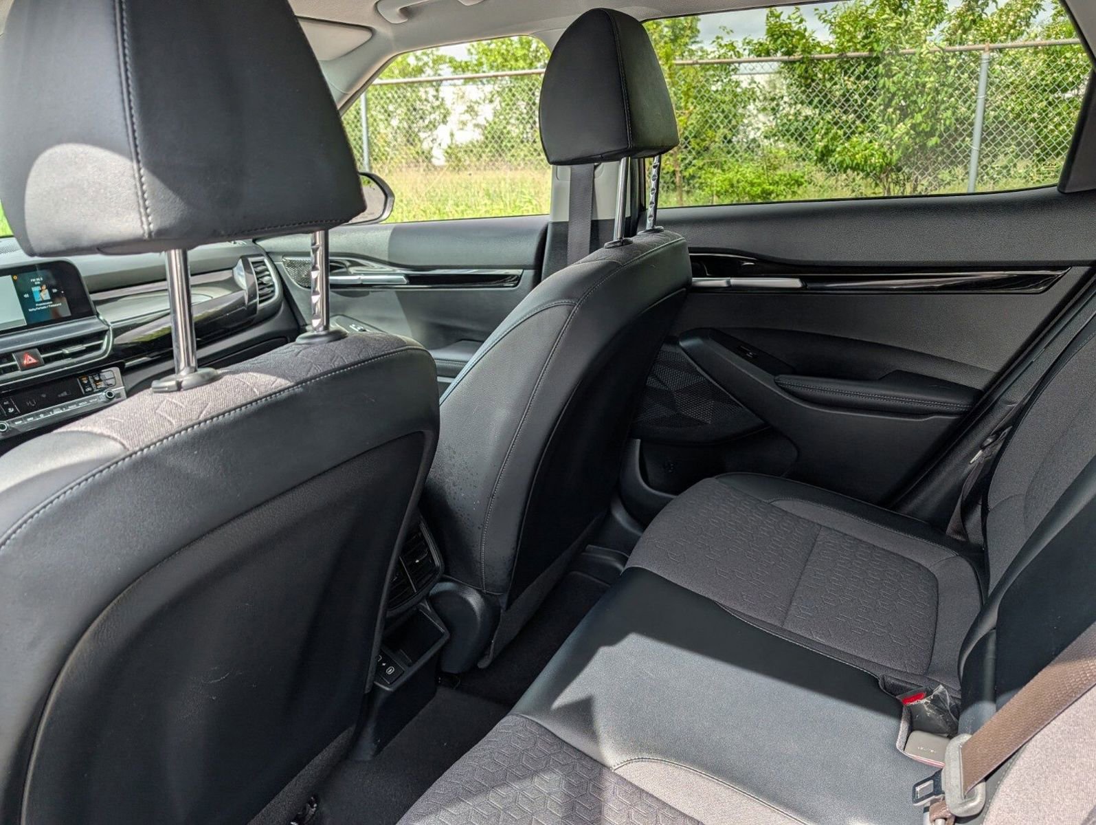 Used 2024 Kia Seltos S AWD/4WD image 19
