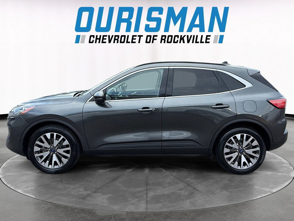 Used 2020 Ford Escape Titanium AWD/4WD image 3