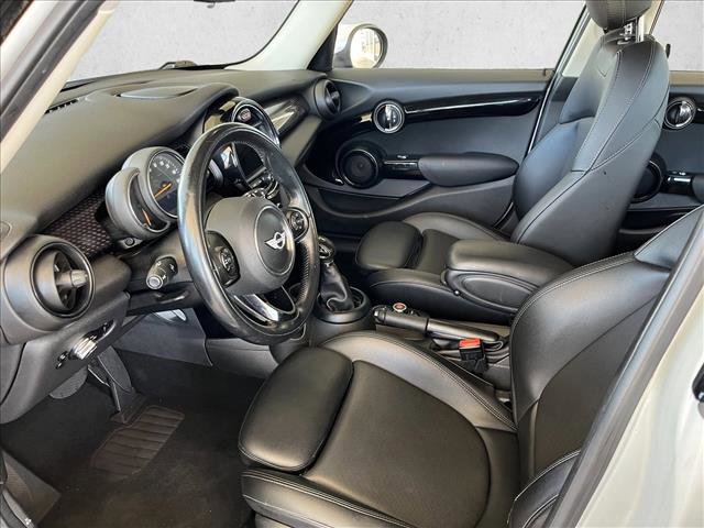 Used 2018 MINI Cooper S image 9
