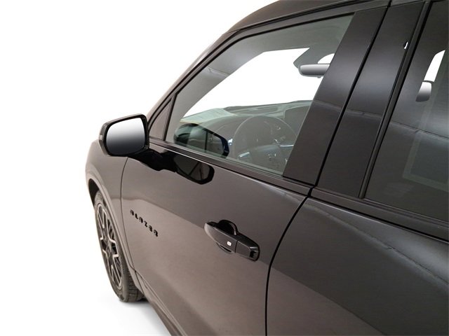 Certified 2023 Chevrolet Blazer RS w/ Driver Confidence II Package image 10