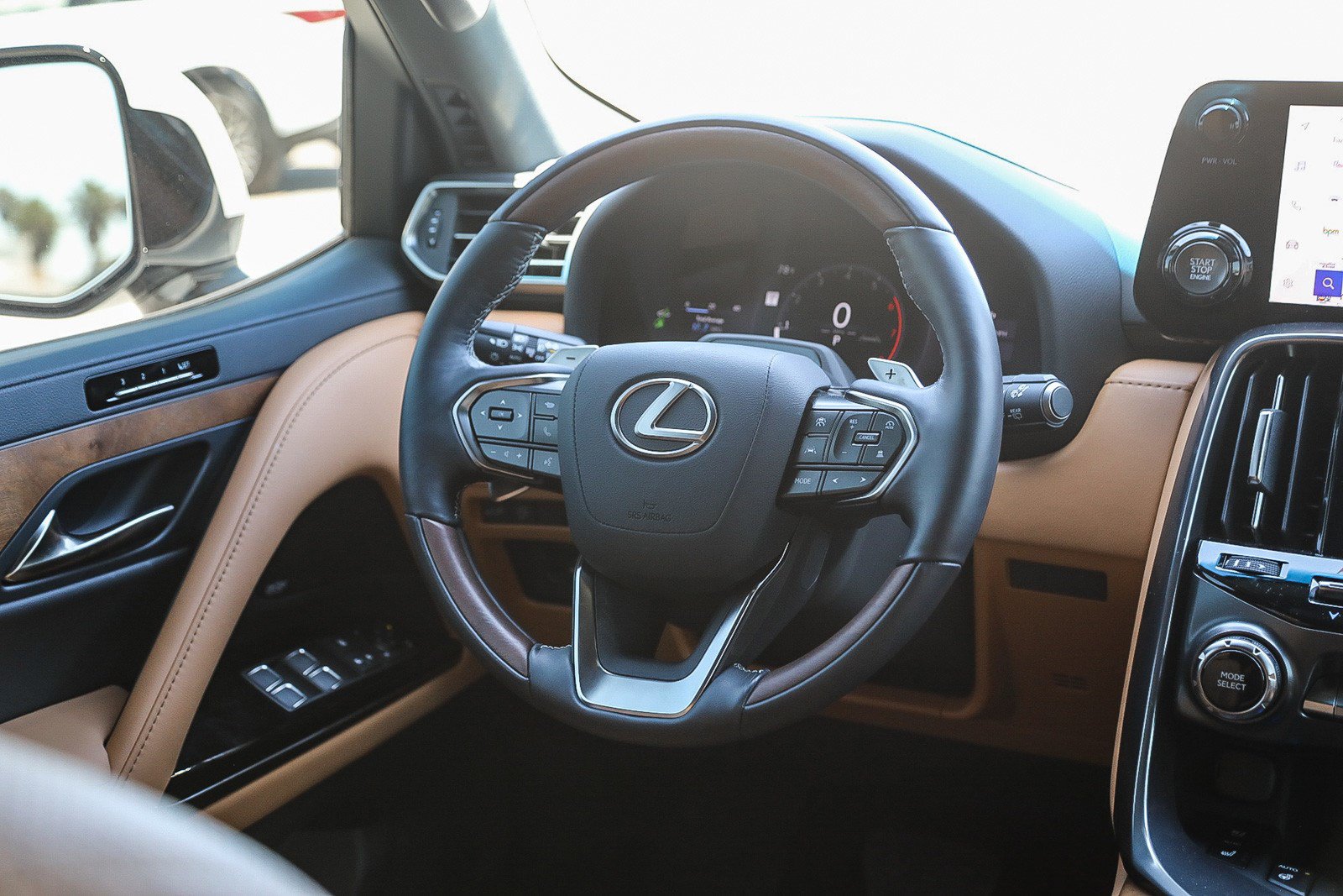 Certified 2026 Lexus LX 600 4WD w/ Luxury Package image 15