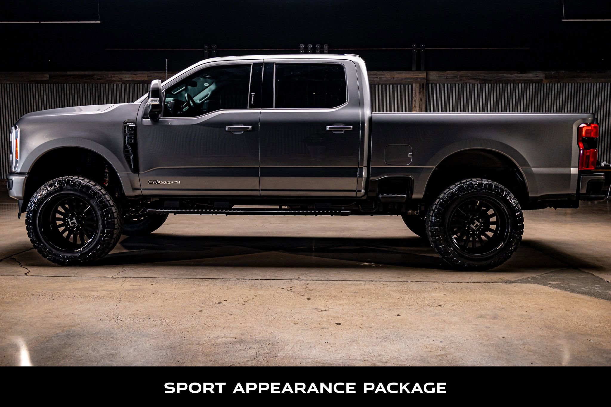 Used 2023 Ford F250 Lariat w/ Sport Appearance Package image 6